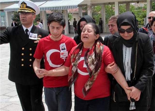  Düşmanlar çatlasın ağlamayacağım