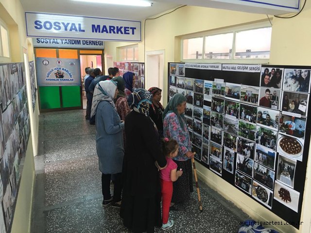 Mutlu aile sergisi