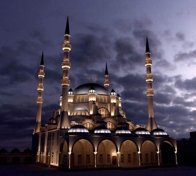 Nur Camii aydınlatma projesi ile ödül kazandı