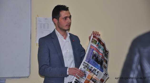 Öğrencilere gazetecilik dersi 