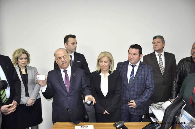 Yeni kimlik kartları için başvurular başladı