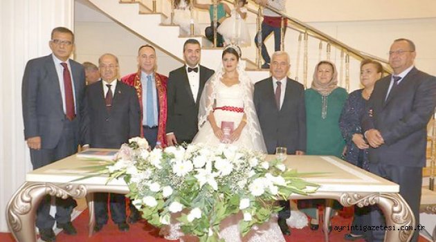 Yıldırım ailesinin mutlu günü 