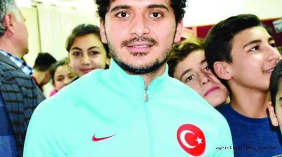 Mezun olduğu okulda