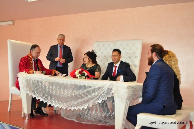 14 Şubat’ta 16 nikah