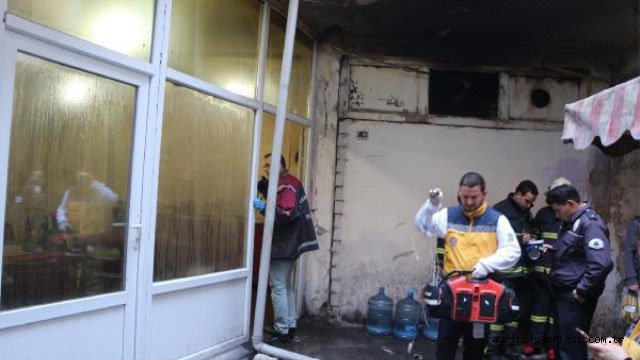 6 Çocuk Babası, Dumandan Zehirlenip Öldü