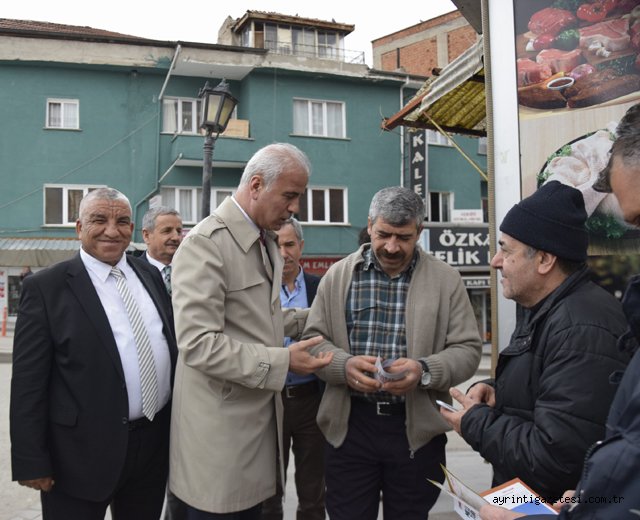 AK Parti  kapı kapı yeni sistemi anlatıyor