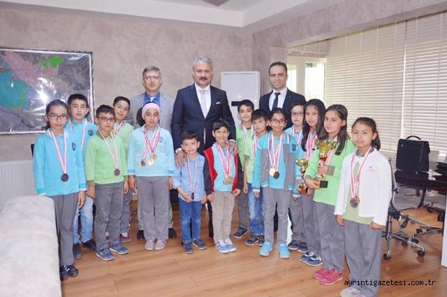 Başkan Sungur, Şampiyonları Ağırladı
