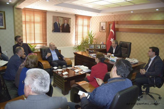 Bu siyasetin üstünde bir durum