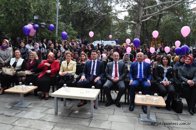 Cennet annelerin ayakları altındadır