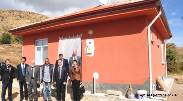 Engeliler günüde evi teslim edildi