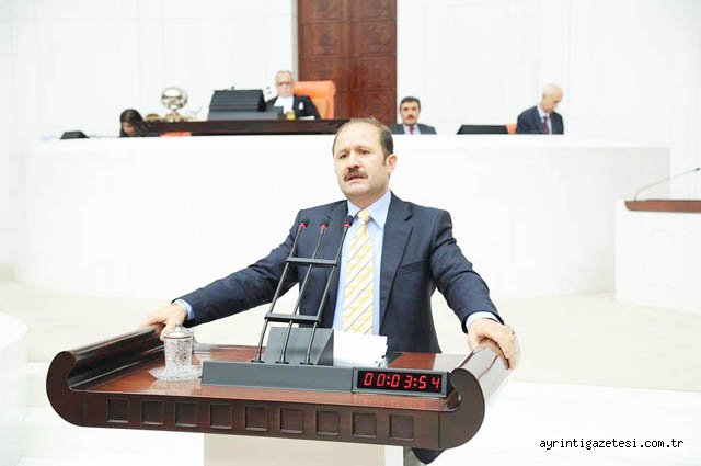 FETÖ'yle hareket eden alçaktır