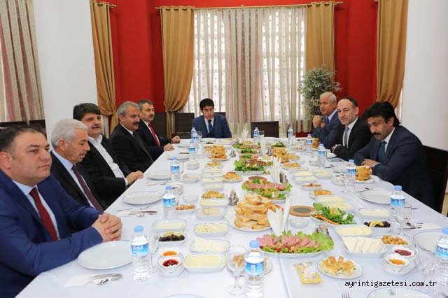 Fikir birlikteliği sağlıyoruz