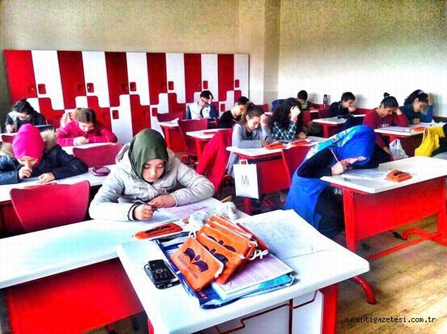 Gözdesen’de bursluluk sınavı