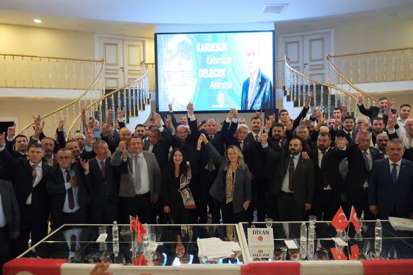 Kırıkkale’de MHP’den Gövde Gösterisi Mekki Varol Güven Tazeledi - 2