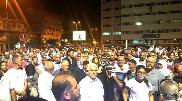 İpekci hacı adaylarını uğurladı