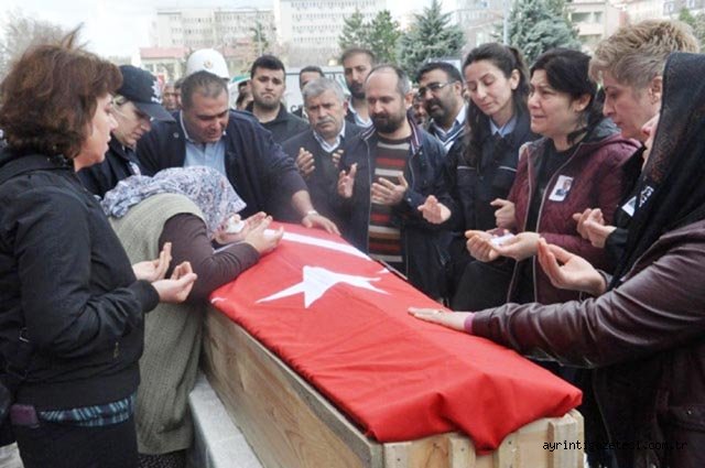 Kalp Krizi Geçiren Polis Hayatını Kaybetti