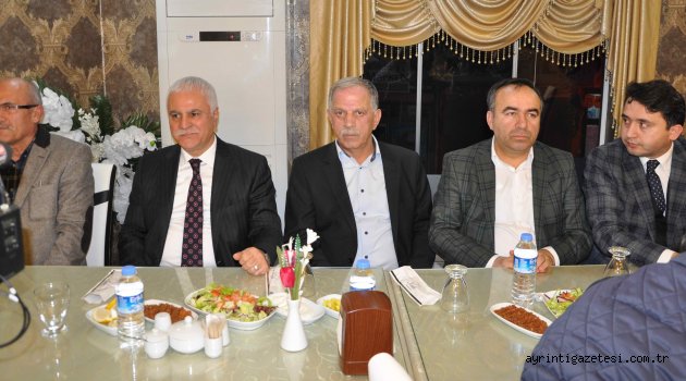 Lider değişikliği olacaksa tesadüfe bırakılmamalı