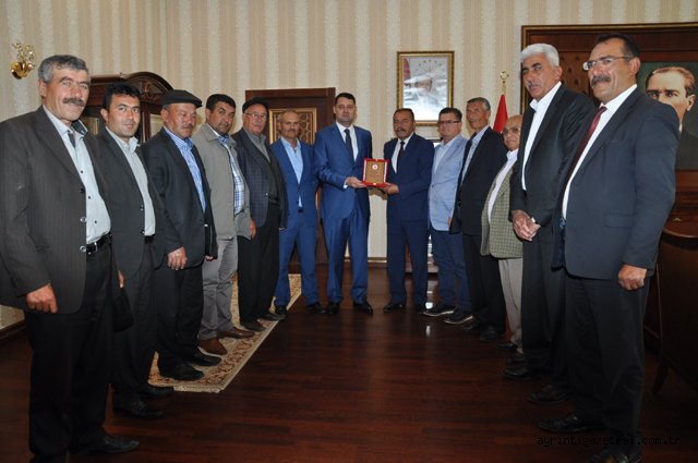 Muhtarlardan teşekkür