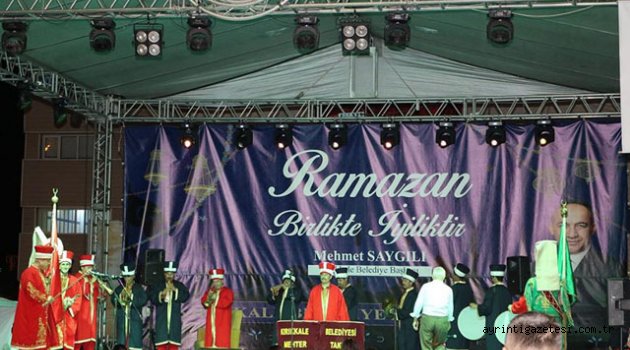 Ramazan Sokağında Mehteran Gösterisi