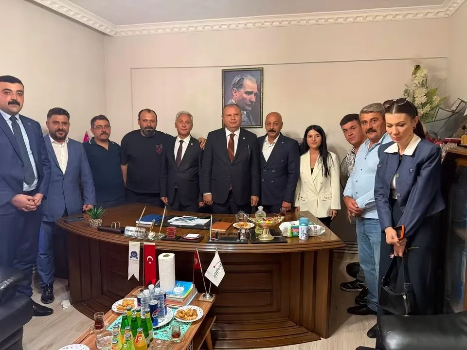 MHP Kırıkkale’de sahaya indi esnafın talepleri masada - 5