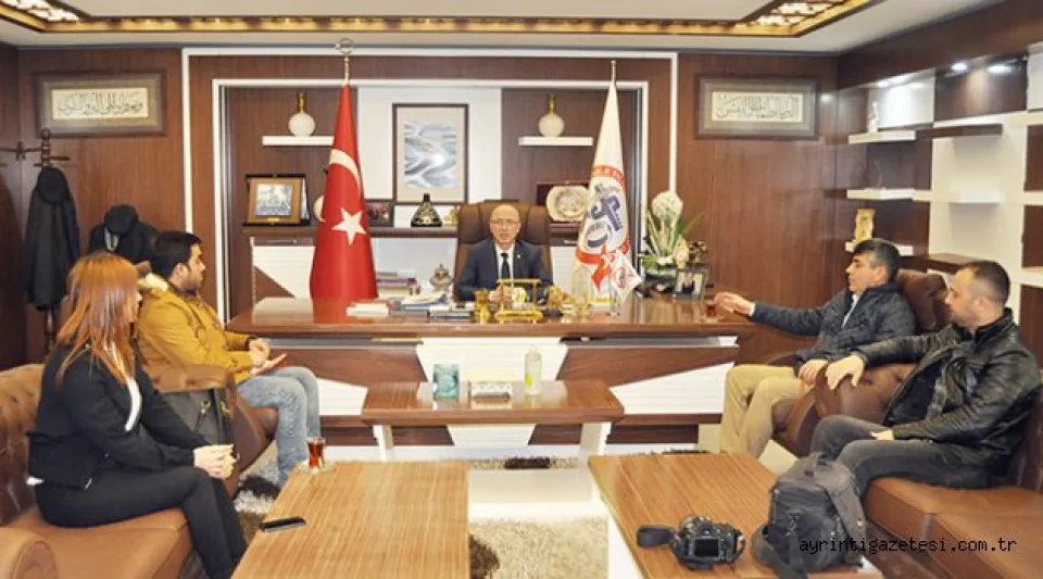 Yeniden adayım!