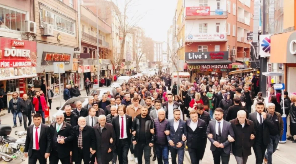 Halil Özaslan Ak Parti'den Aday Adaylığını Açıkladı 