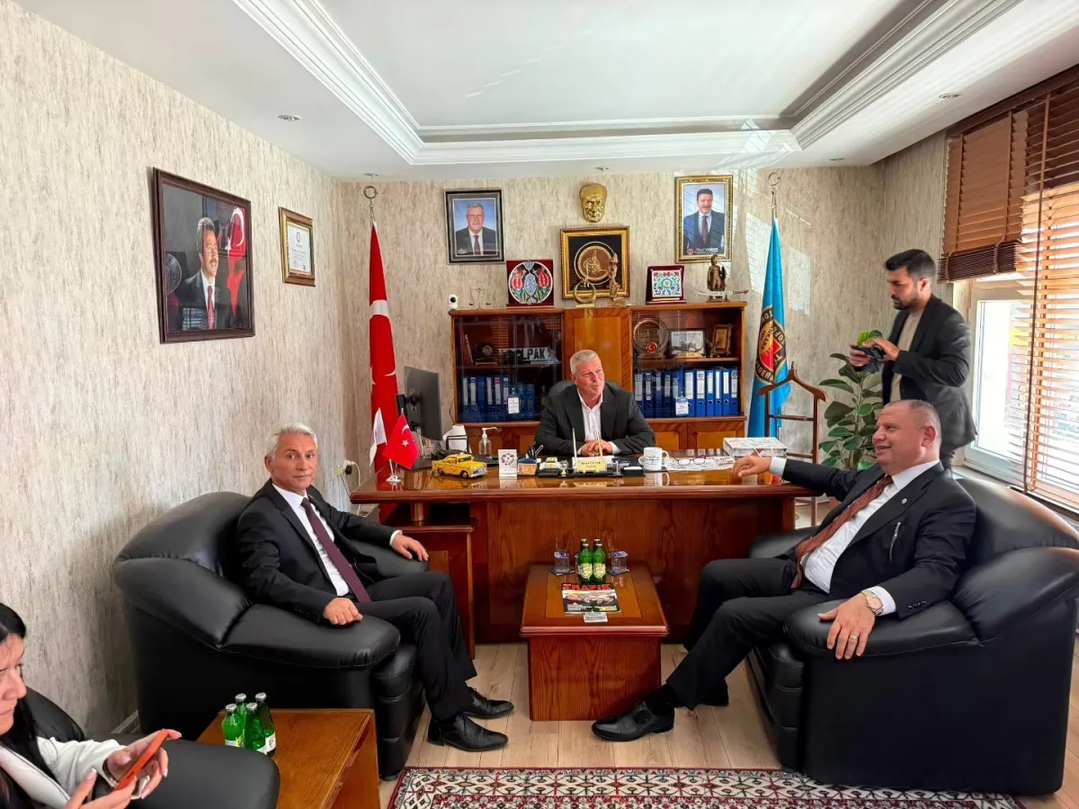 MHP Kırıkkale’de sahaya indi esnafın talepleri masada - 6