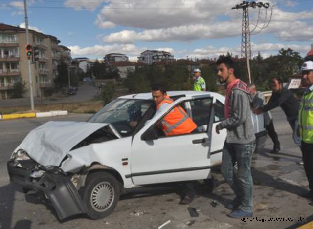 Trafik kazası 5 Yaralı